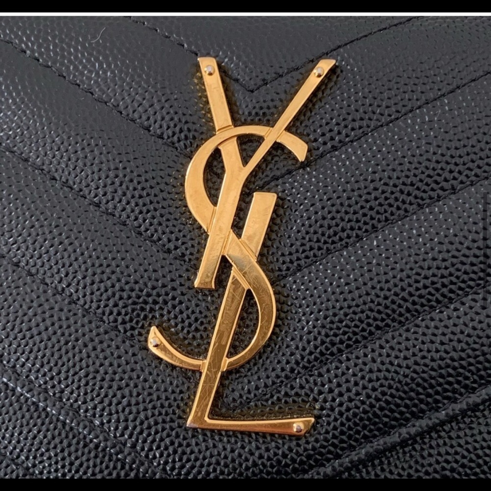 YSL Large Grain de Poudre Leather Flap Wallet - Picture 12 of 12